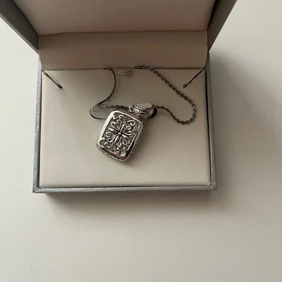 Reversible necklace - Picture 1 of 4